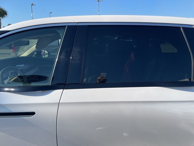 2024 Lincoln Nautilus Premiere AWD - 22950116 - 5