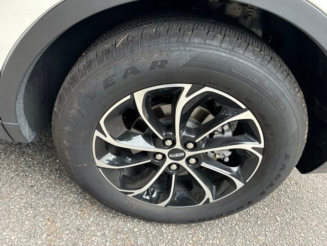 2024 Lincoln Nautilus Premiere AWD - 23024151 - 10