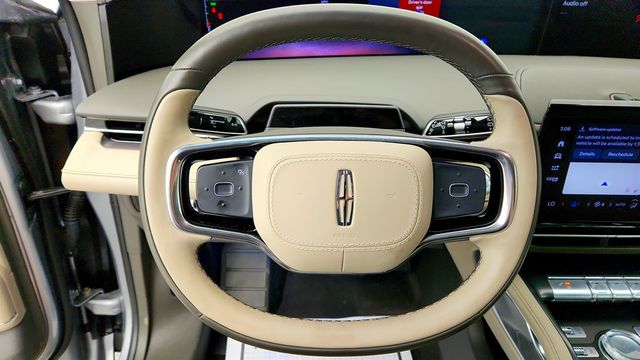 2024 Lincoln Nautilus Premiere AWD w/ 2.0L GTDI FHEV Hybrid Powertrain - 23034805 - 12