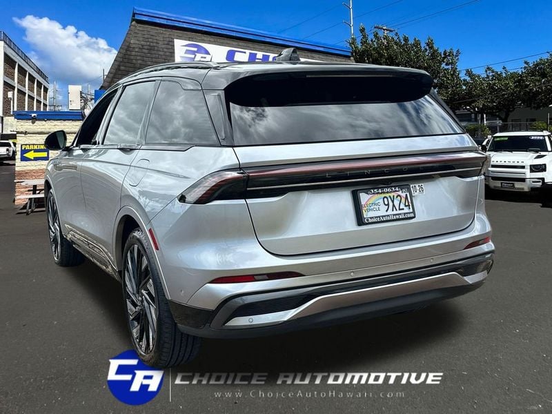 2024 Lincoln Nautilus Reserve AWD - 23028551 - 4