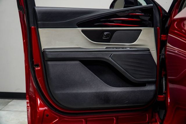 2024 Lincoln Nautilus Reserve AWD - 23011096 - 33