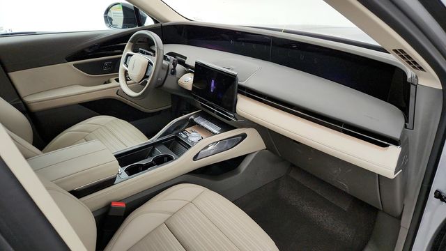 2024 Lincoln Nautilus Reserve AWD - 22944676 - 27