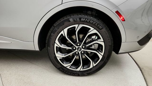 2024 Lincoln Nautilus Reserve AWD - 22944676 - 8