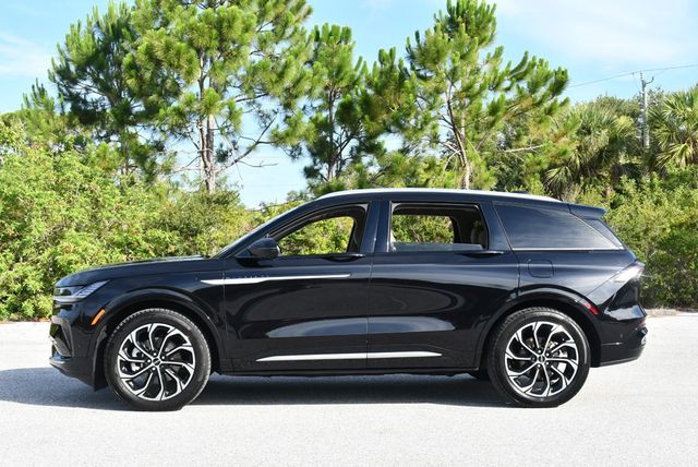 2024 Lincoln Nautilus Reserve III AWD SUV W/Equipment Group 203A - 23041001 - 2