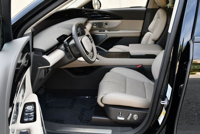 2024 Lincoln Nautilus Reserve III AWD SUV W/Equipment Group 203A - 23041001 - 40