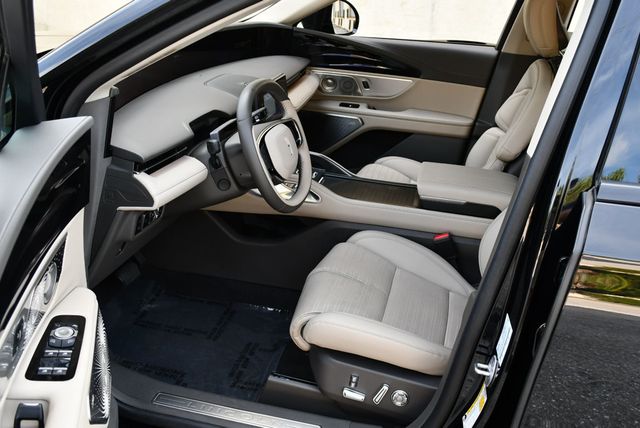 2024 Lincoln Nautilus Reserve III AWD SUV W/Equipment Group 203A - 23041001 - 41