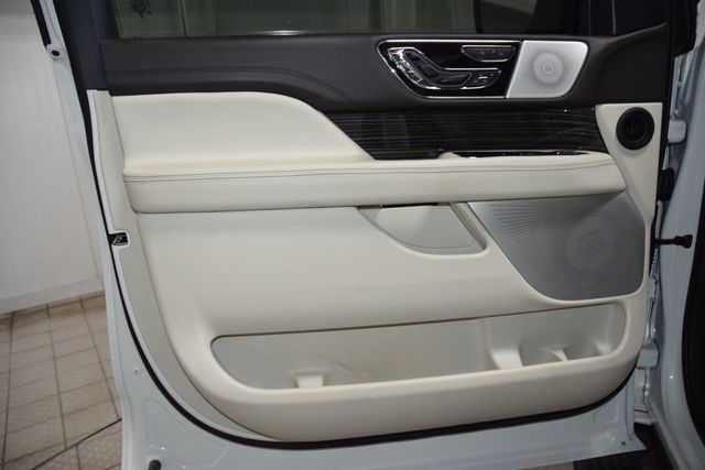 2024 Lincoln Navigator Black Label 4x4 - 23016422 - 45