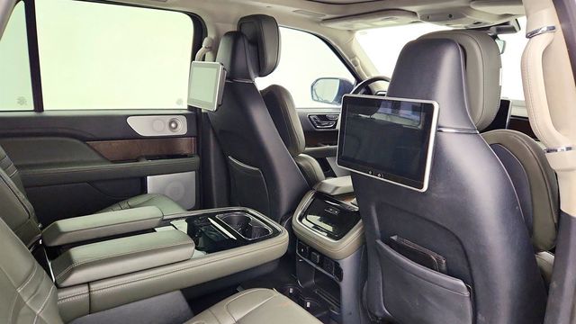 2024 Lincoln Navigator Black Label 4x4 w/ Panoramic Vista Roof, Massaging Leather Seats - 23000308 - 25