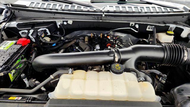 2024 Lincoln Navigator Black Label 4x4 w/ Panoramic Vista Roof, Massaging Leather Seats - 23000308 - 29