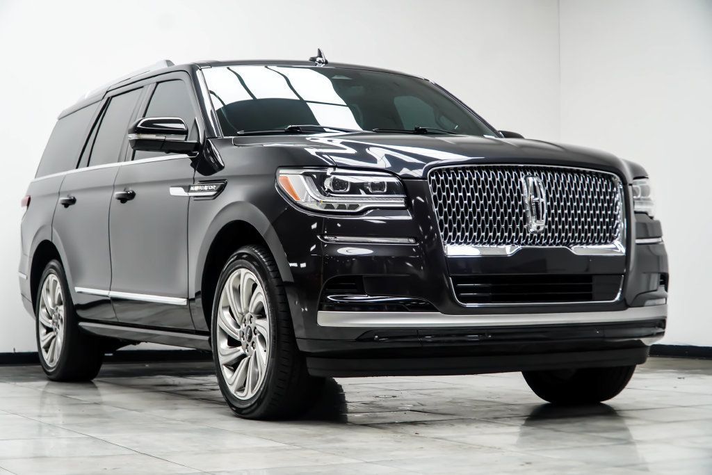 Lincoln Navigator photo 4