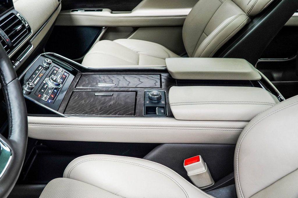 2024 Lincoln Navigator Reserve photo 17