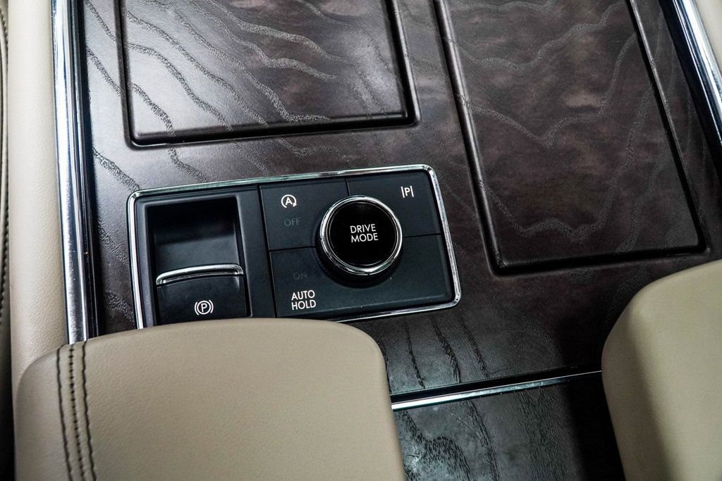 2024 Lincoln Navigator Reserve photo 18