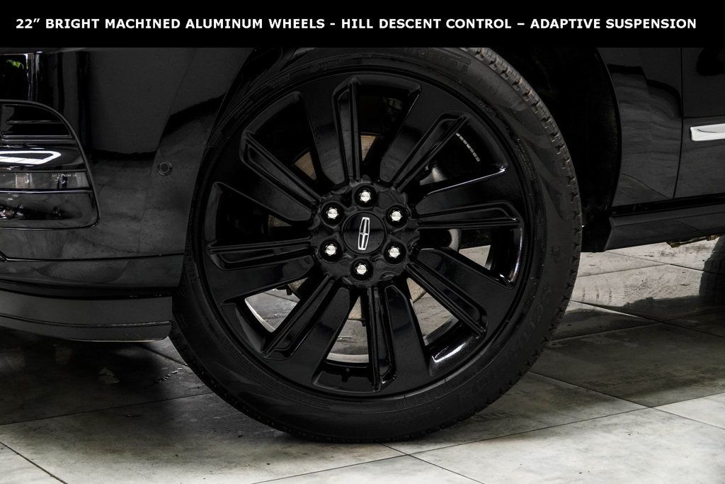 2024 Lincoln Navigator Reserve photo 3