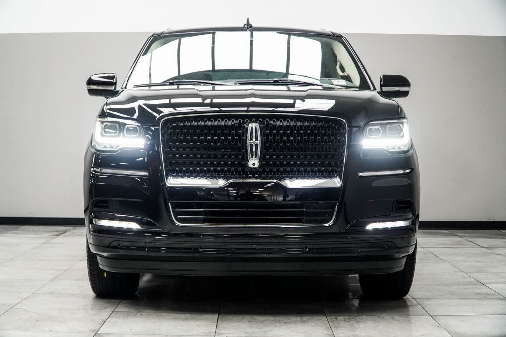2024 Lincoln Navigator Reserve photo 7