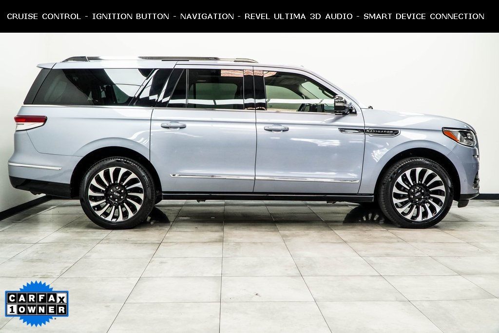 2024 Lincoln Navigator Black Label photo 4