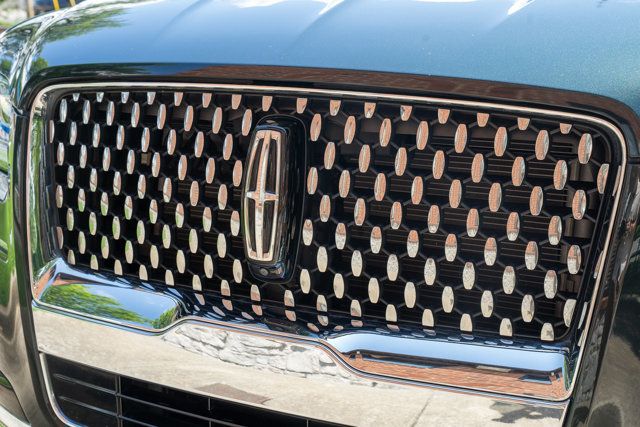 2024 Lincoln Navigator L MSRP$115370/BlackLabel-L/4WD/Heated&CooledMassagingSeats/NAV - 23051951 - 12