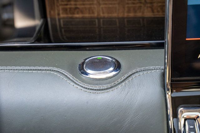 2024 Lincoln Navigator L MSRP$115370/BlackLabel-L/4WD/Heated&CooledMassagingSeats/NAV - 23051951 - 23