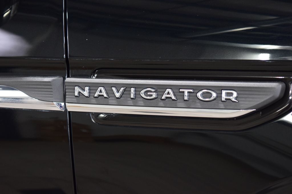 2024 Lincoln Navigator L Premiere - 23039638 - 15