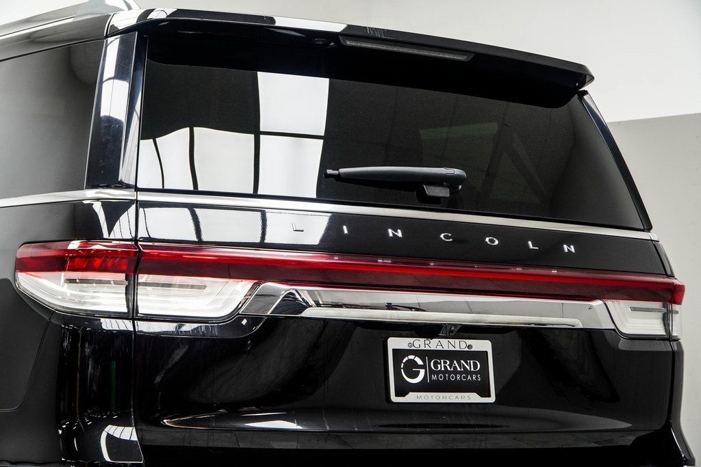 2024 Lincoln Navigator L Premiere photo 13