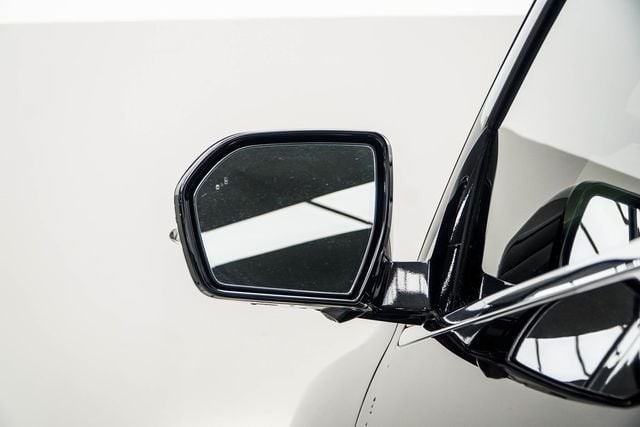 2024 Lincoln Navigator L Premiere - 22898743 - 13