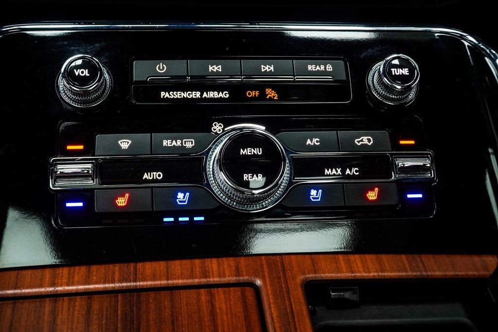 2024 Lincoln Navigator L Premiere photo 18
