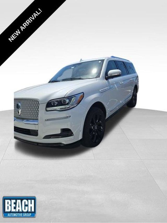 2024 Lincoln Navigator L Reserve 4x4 - 23028756 | Video 1