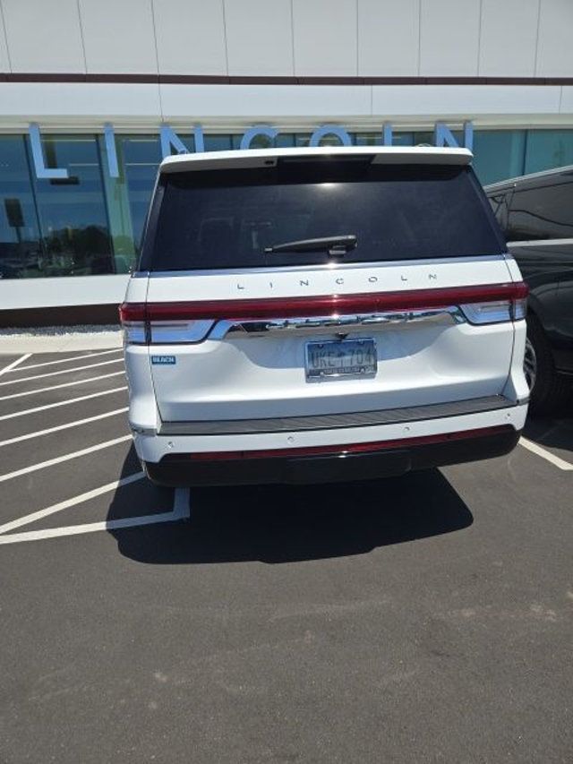 2024 Lincoln Navigator L Reserve 4x4 - 23028756 - 5