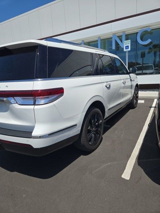 2024 Lincoln Navigator L Reserve 4x4 - 23028756 - 6