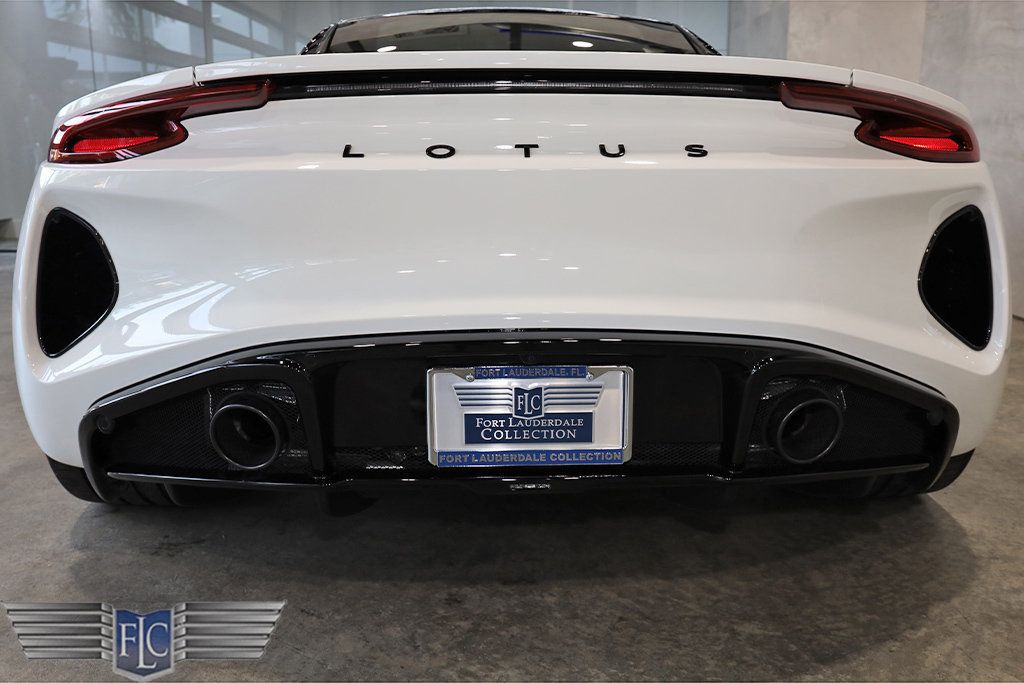 2024 Lotus Emira First Edition Coupe - 22942351 - 19