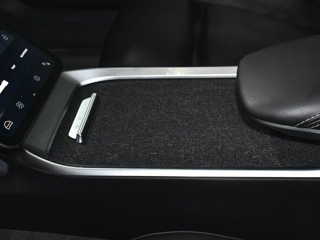 2024 Lucid Air Grand Touring - 22981067 - 42