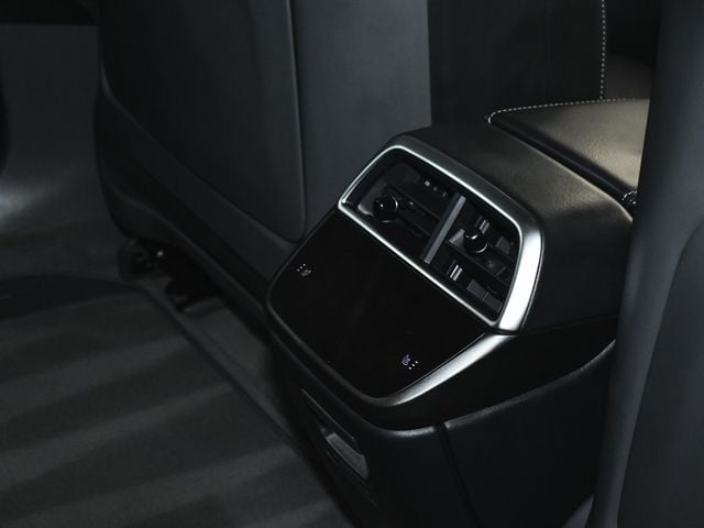 2024 Lucid Air Grand Touring - 22981067 - 51