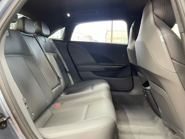 2024 Lucid Air Pure RWD - 23095557 - 18