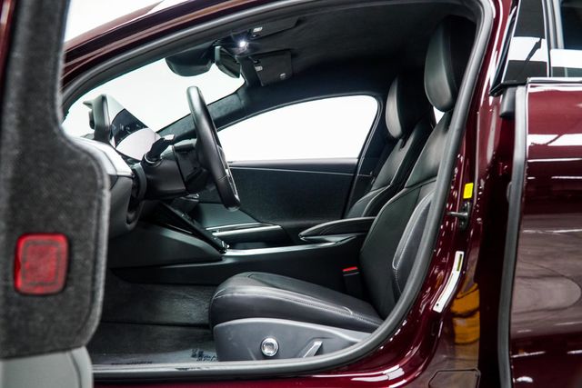 2024 Lucid Air Pure RWD - 23072479 - 38