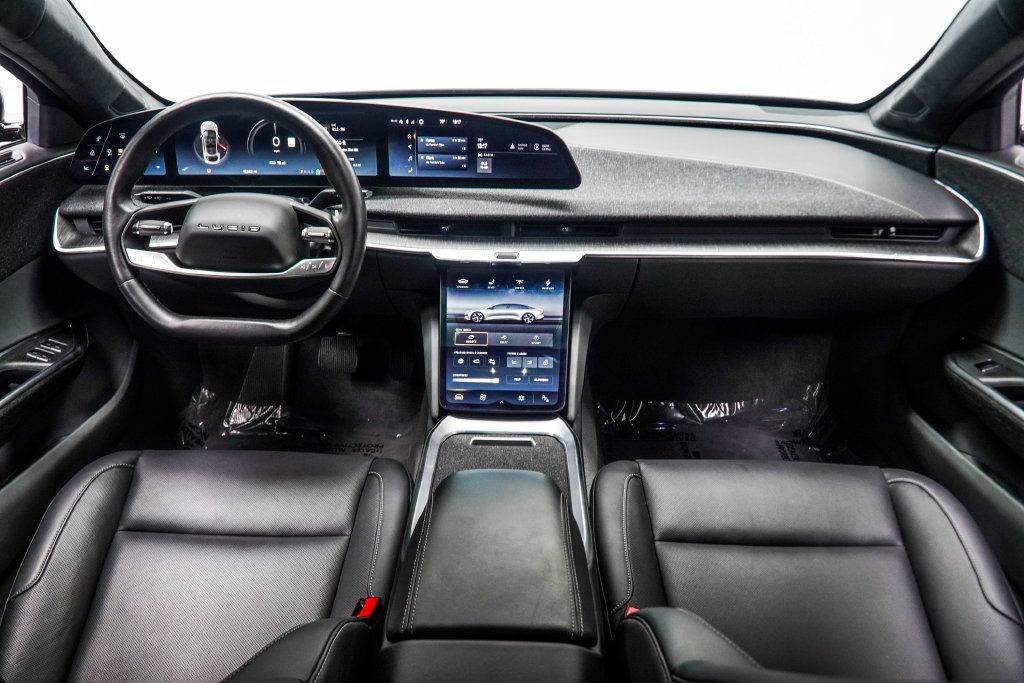 Lucid Air photo 5
