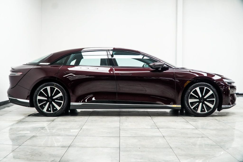 Lucid Air photo 7