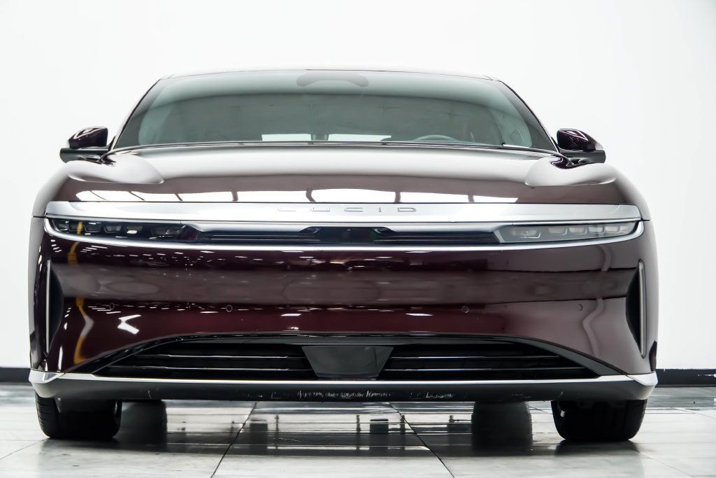 Lucid Air photo 8