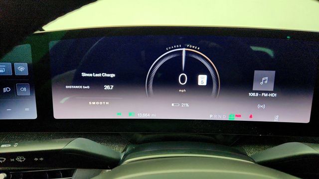 2024 Lucid Air Pure RWD - 23032122 - 13