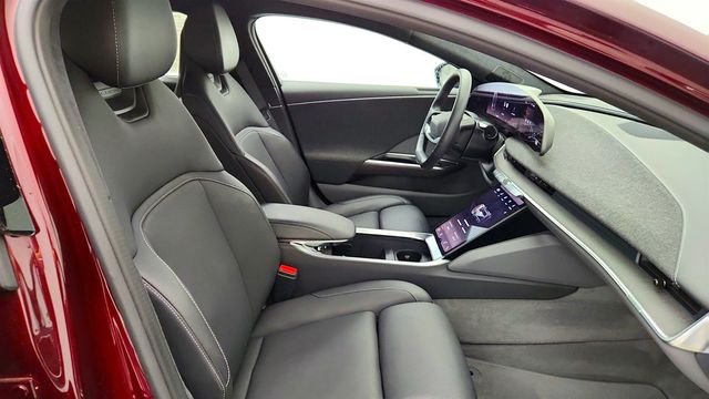 2024 Lucid Air Pure RWD - 23032122 - 26