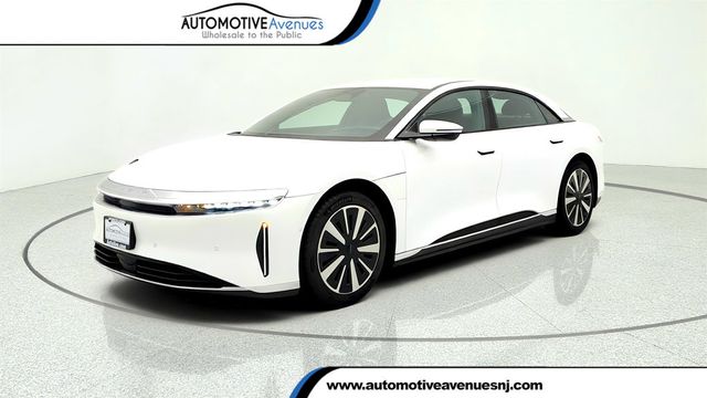 2024 Lucid Air Pure w/ 19'' Aero Range Wheels - 23030978 - 0