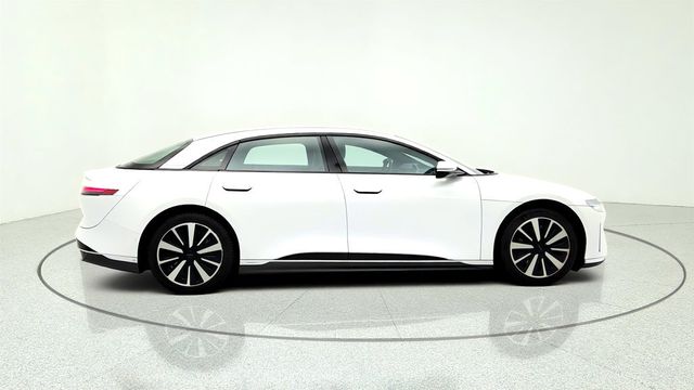 2024 Lucid Air Pure w/ 19'' Aero Range Wheels - 23030978 - 3