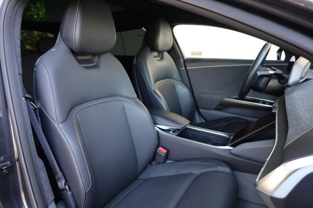 2024 Lucid Air Touring - 23018618 - 30