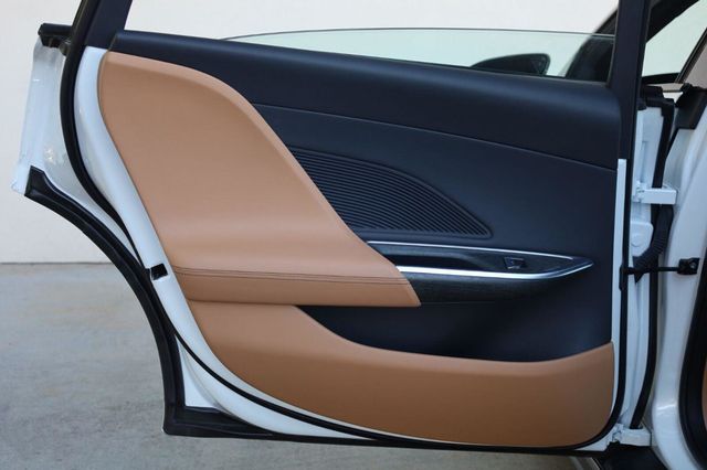 2024 Lucid Air Touring - 23080715 - 16