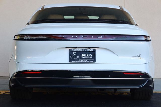 2024 Lucid Air Touring - 23080715 - 7
