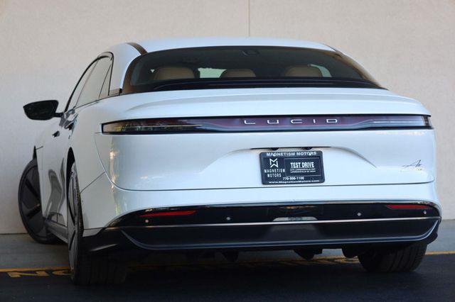 2024 Lucid Air Touring - 23080715 - 8