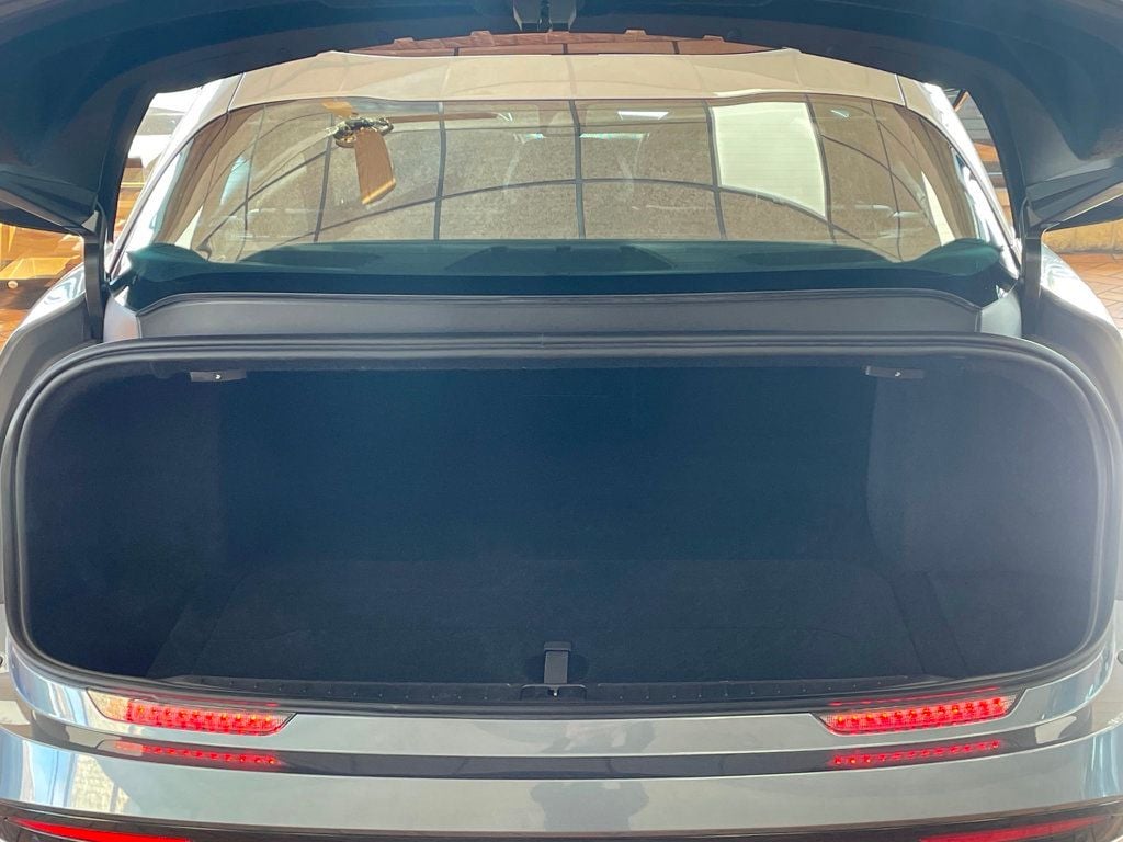 2024 Lucid Air Touring AWD - 22976974 - 18