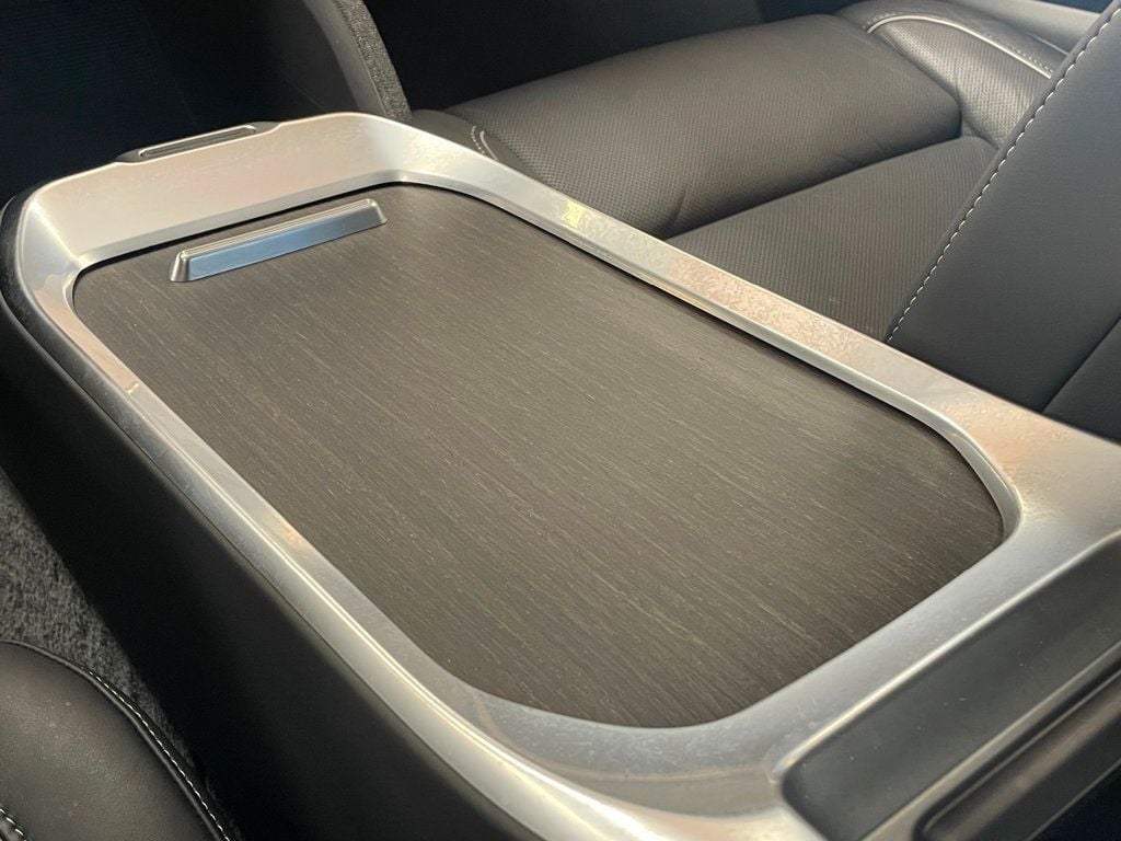 2024 Lucid Air Touring AWD - 22976974 - 39