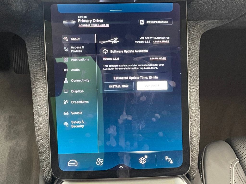 2024 Lucid Air Touring AWD - 22976974 - 40
