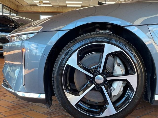 2024 LUCID AIR - Image 1
