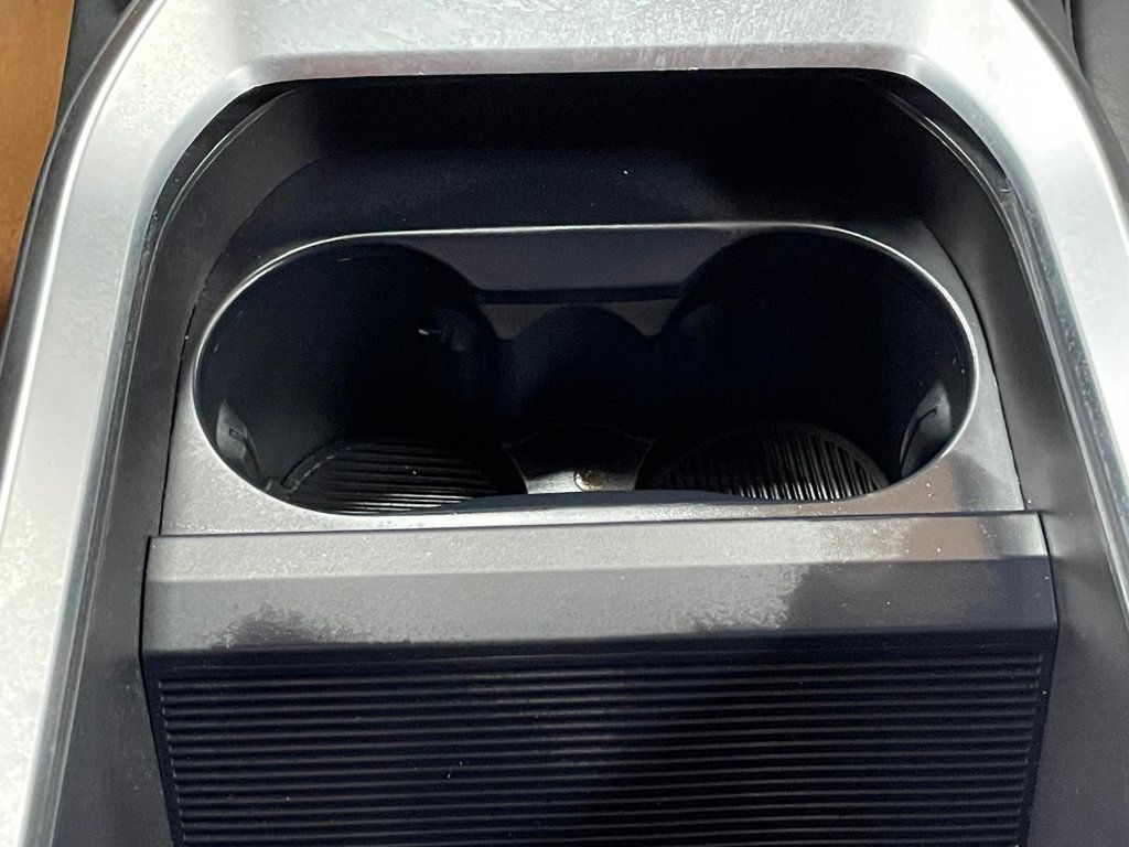 2024 Lucid Air Touring AWD - 22989560 - 38