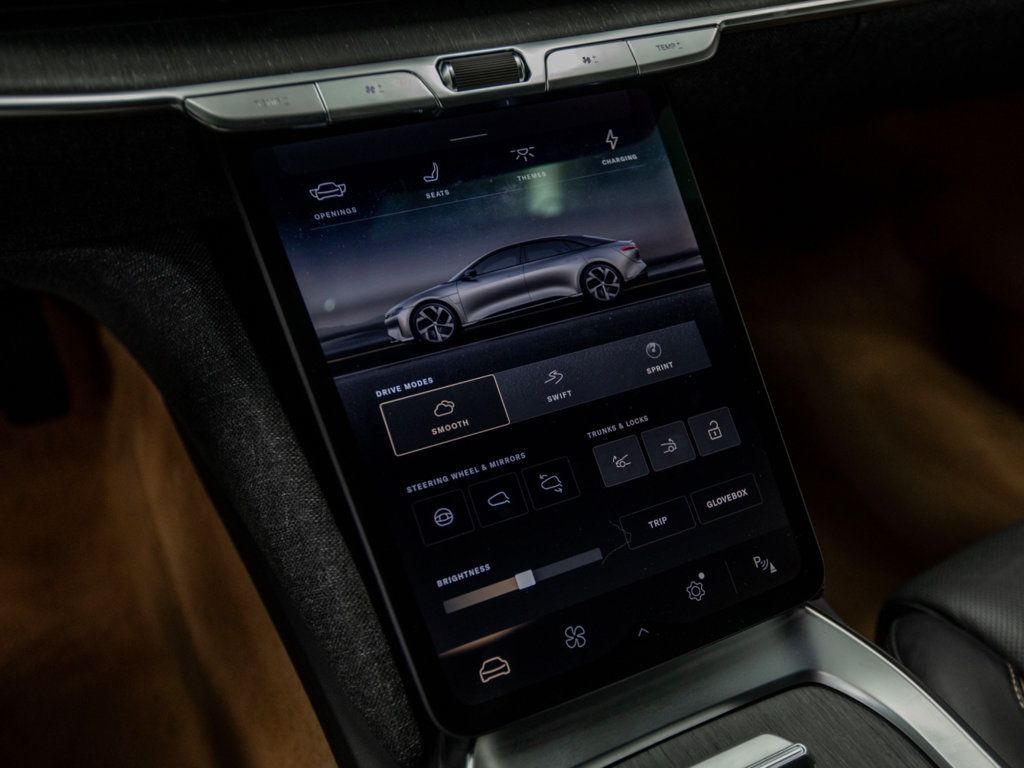Lucid Air photo 20